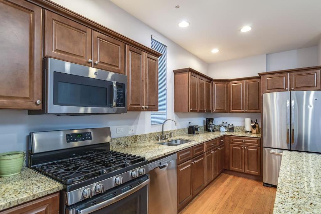 Lincoln Park Living - Suite 1 Chicago Esterno foto